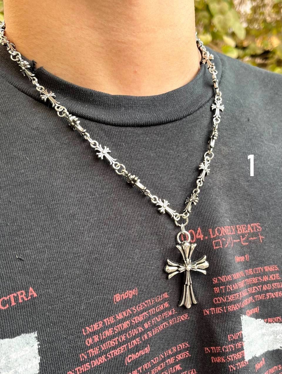 گردنبند کروم هارتز