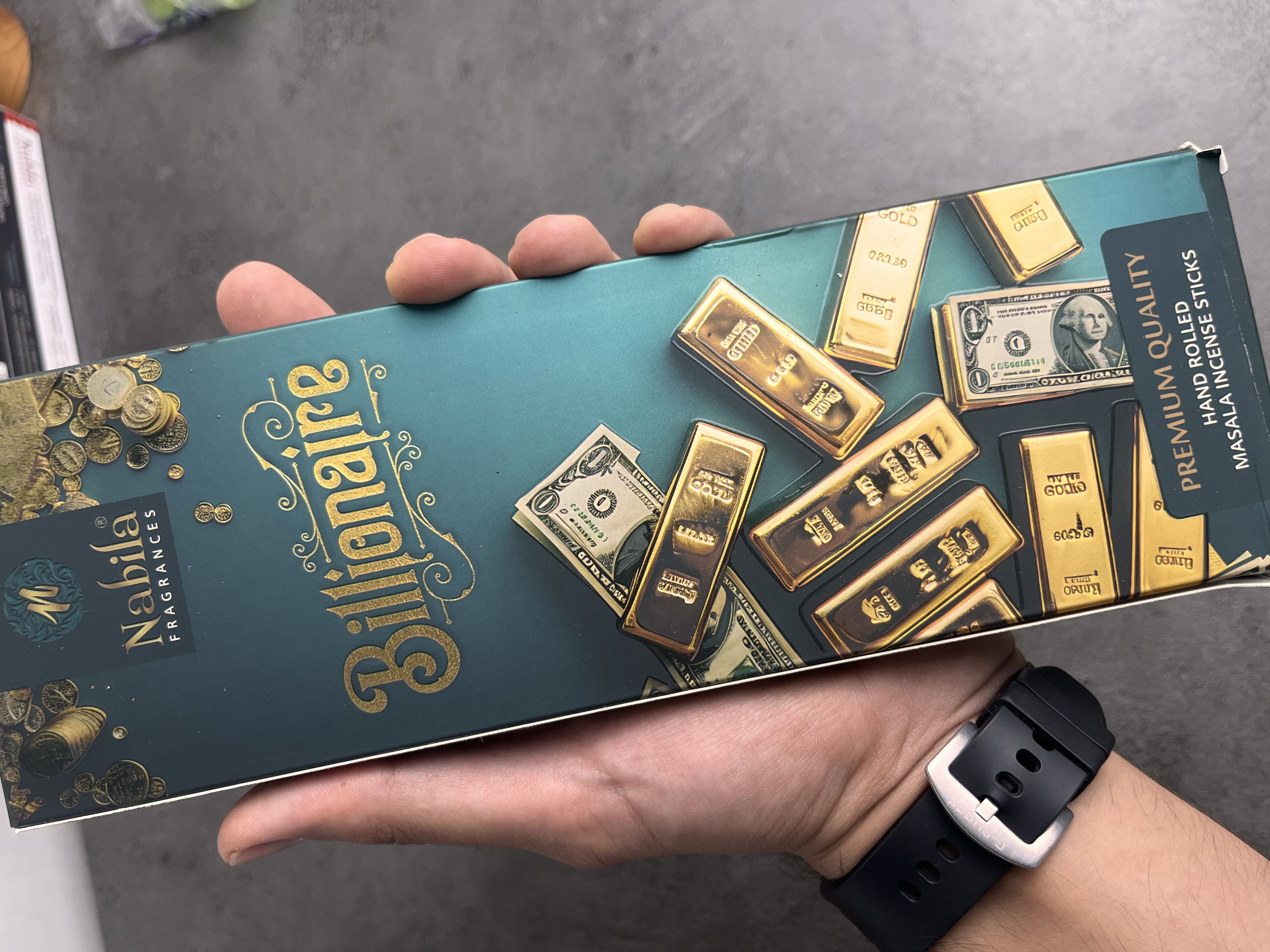 عود شاخه ای  Billionaire
